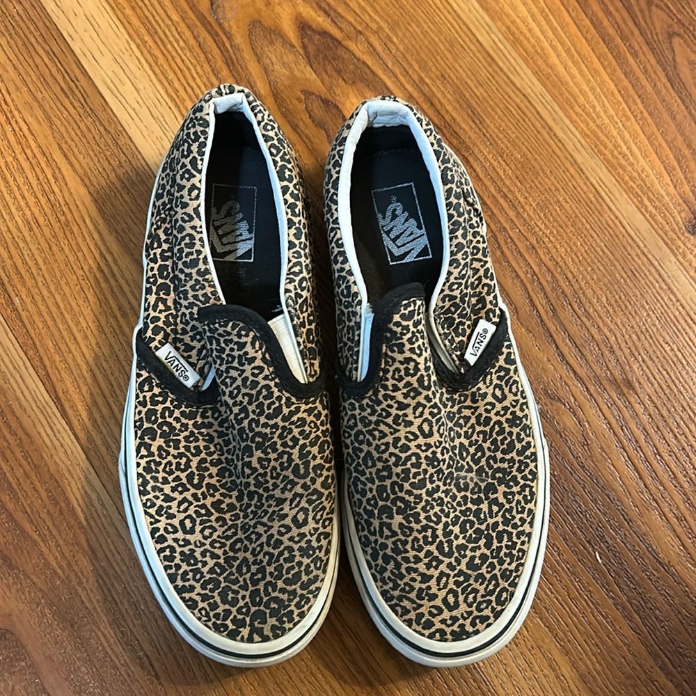 VANS ASHER CHEETAH SLIP ON SNEAKER SHOE SIZE Y4